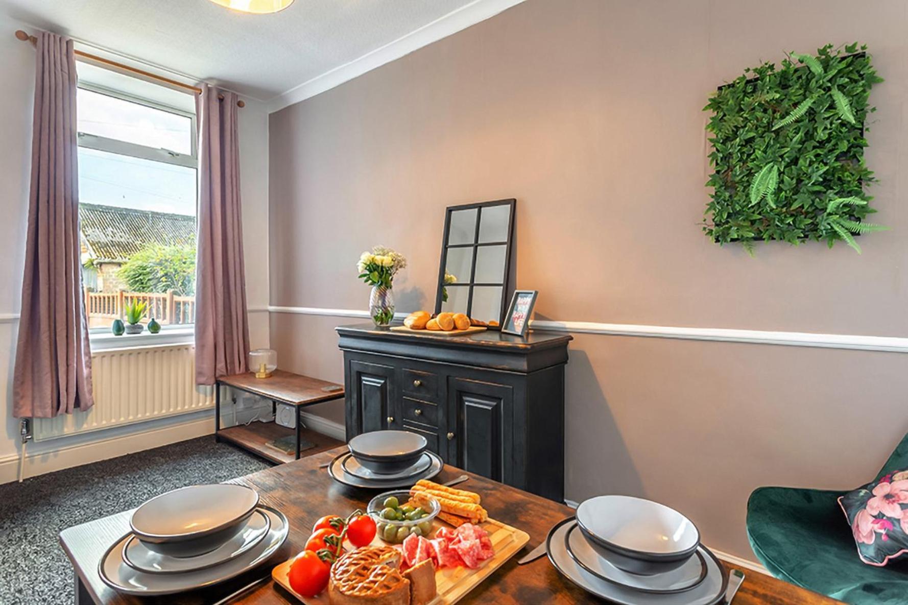 Apartament The Harrogate House - 4 Bed Townhouse Zewnętrze zdjęcie