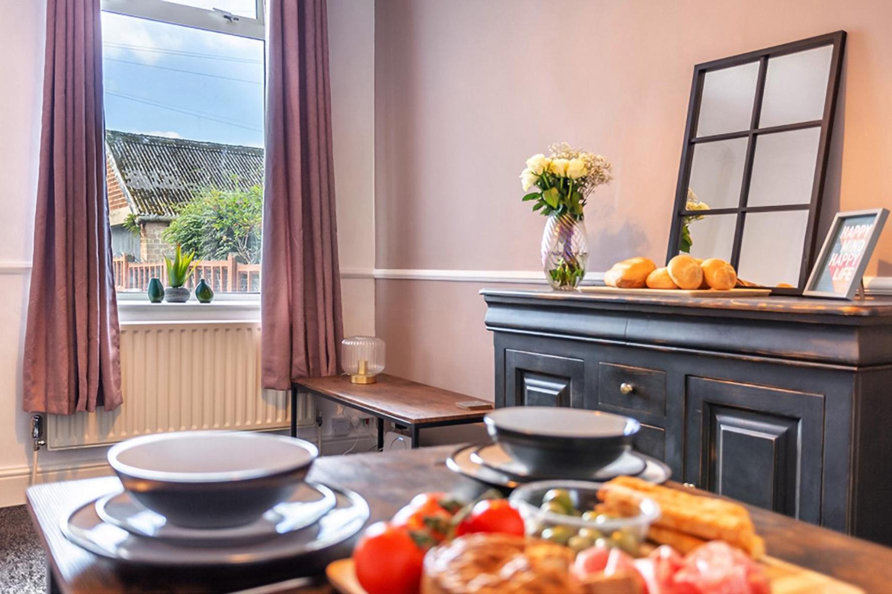 Apartament The Harrogate House - 4 Bed Townhouse Zewnętrze zdjęcie